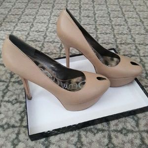 Sam Edelman size 10, tan leather platform heels